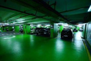 Otopark &uuml;creti alan AVM'ye ağır ceza