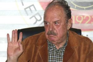 "Bakanımızın stat kararı bizi &uuml;zd&uuml;"