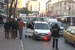 "Aracını &ccedil;ek" kavgası kanlı bitti