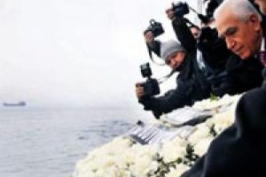 &Uuml;sk&uuml;dar vapuru kurbanları anıldı