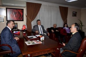 Mollaarap Derneği'nin ilk ziyareti Başkan Yazıcı'ya