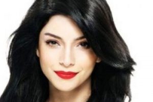 Merve Boluğur Tatlıtuğ hayranlarının gazabına uğradı