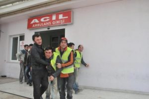İnşaattan d&uuml;şen iş&ccedil;i ağır yaralandı