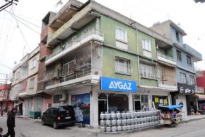 M&uuml;sl&uuml;m G&uuml;rses'in &ccedil;ocukluğunun ge&ccedil;tiği mahallede h&uuml;z&uuml;n