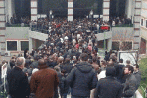 300 kişilik kontenjan i&ccedil;in 3 bin kişi sınava girdi