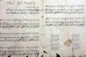 Milli Şef'e marş