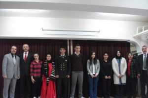 Gemlik'te İstiklal Marşı okuma yarışması