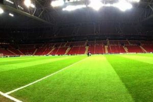 Galatasaray, T&uuml;rk Telekom Arena'nın &ccedil;im sorununu &ccedil;&ouml;z&uuml;yor!