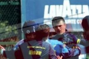 Fenerbah&ccedil;e idmanında ortalık karıştı