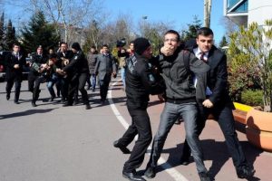 Yıldız Teknik &Uuml;niversitesi karıştı