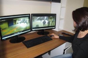 G&uuml;venlik kameraları b&ouml;yle inceleniyor