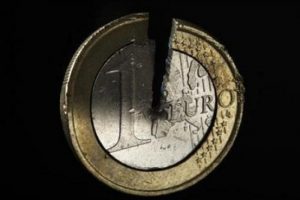 Avrupa'da &ccedil;atlak b&uuml;y&uuml;yor