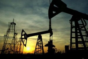 Her d&ouml;rt dolarlık ithalatın 1 doları enerjiye