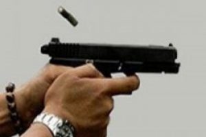 Kavşakta husumetlisini kurşunladı