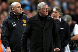 &Ccedil;akır kırmızıyı g&ouml;sterdi, Ferguson &ccedil;ıldırdı!