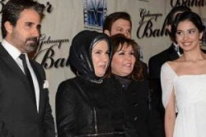 Emine Erdoğan Gelmeyen Bahar'ın galasına katıldı