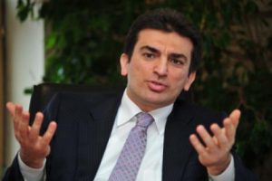 Yal&ccedil;ıntaş'tan adaylık a&ccedil;ıklaması