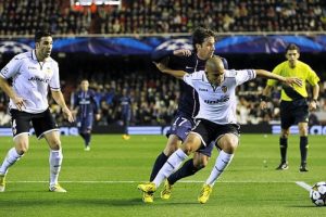 Valencia havlu attı!