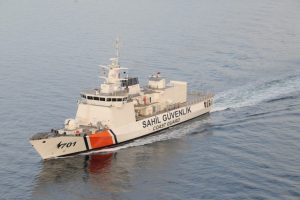 Ka&ccedil;akları &ouml;l&uuml;mden T&uuml;rk Sahil G&uuml;venliği kurtardı