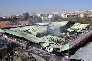 İşte 680 d&uuml;kkanı k&uuml;l eden yangının nedeni