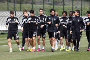 Beşiktaş'ta Trabzonspor ma&ccedil;ı hazırlıkları devam ediyor