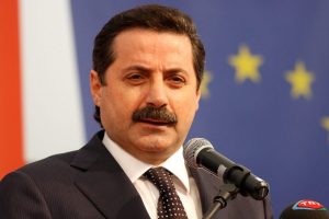 Bakan &Ccedil;elik'ten 'asgari &uuml;cret' a&ccedil;ıklaması
