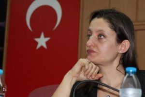 Şafak Pavey'den Esma Esad değerlendirmesi