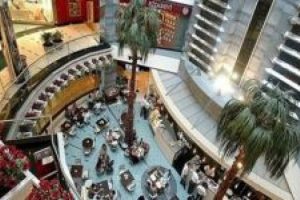'AVM'ler iflas eden kiracının malına konuyor'