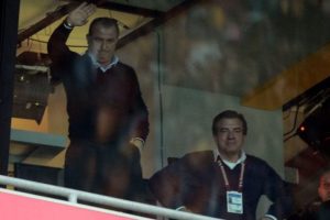 Şaş kul&uuml;bede Fatih Terim trib&uuml;nde!