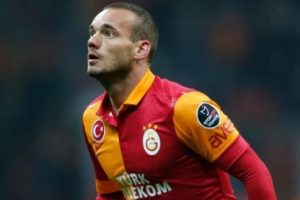 Sneijder kime kızdığını a&ccedil;ıkladı!