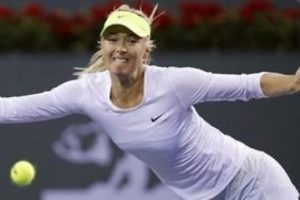 Sharapova ve Radwanska zorlanmadı