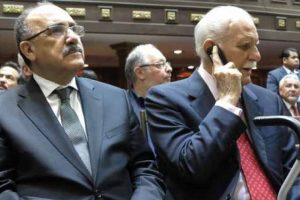 'Chavez'in &ouml;l&uuml;m&uuml; Latin Amerika'yı adeta salladı'
