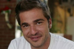 Engin Altan D&uuml;zyatan kız istemeye gidiyor