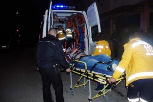 Askerden izne geldi, caddede bı&ccedil;aklandı