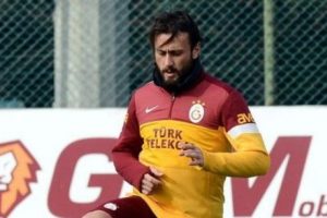 &Ccedil;ağlar Birinci ve &Ouml;zer Hurmacı, Trabzonspor yolunda!