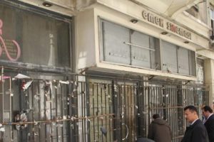 Emek Sineması'nın yıkımına başlandı