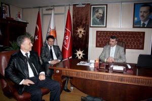 BALG&Ouml;&Ccedil;'ten AK Parti Yıldırım'a iade-i ziyaret