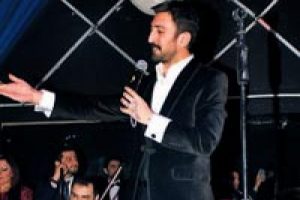 Sevilen şarkılara Ferman yorumu
