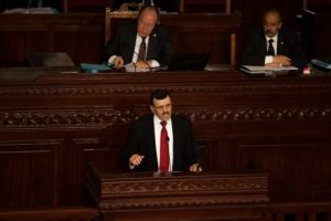 Tunus'ta hükümete güvenoyu