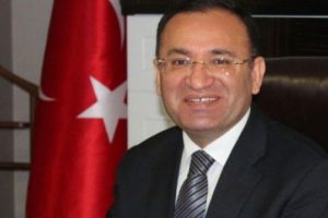 Bozdağ'dan yurt dışında yaşayanlara m&uuml;jde!