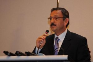 "Evlilikleri kurtarmak i&ccedil;in parklardan &ccedil;i&ccedil;ek koparabilirsiniz"