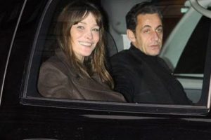 Fransa'ya Sarkozy cezası
