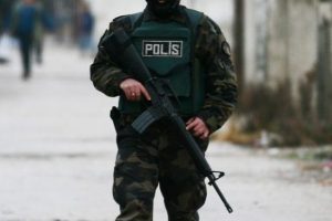 Nevruz &ouml;ncesi bombacıya su&ccedil;&uuml;st&uuml;
