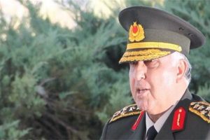 Orgeneral &Ouml;zel'den 'Patriot' teftişi