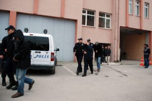 Tarihi eser ka&ccedil;ak&ccedil;ıları adliyeye sevk edildi