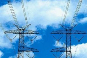 &Uuml;&ccedil; ihalede kasaya 2.25 milyar dolar girdi