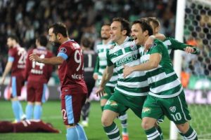 Spor yazarları Bursaspor Trabzonspor ma&ccedil;ı i&ccedil;in ne dedi?
