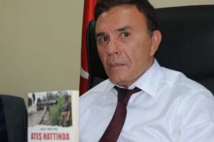 Vali yardımcısına 'T&uuml;rkiye'yi b&ouml;l&uuml;yorlar' şoku