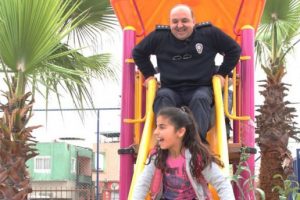&Ccedil;ocuk parkı gibi karakol