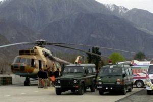 Pakistan'da kaza: 24 asker &ouml;ld&uuml;